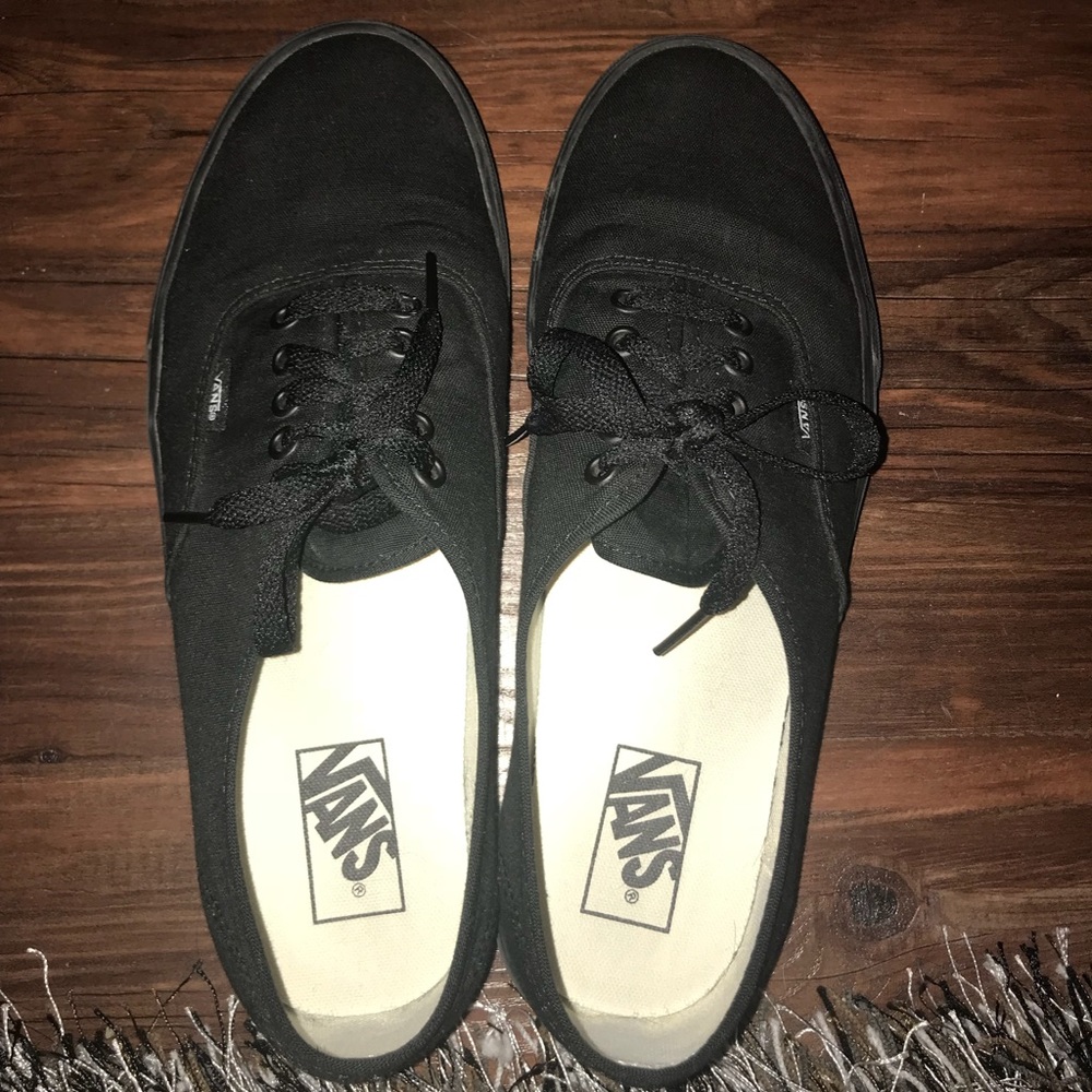 Men’s Black Vans